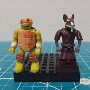 Mega Bloks TMNT Teenage Mutant Ninja Turtle Splinter Michelangelo Figure